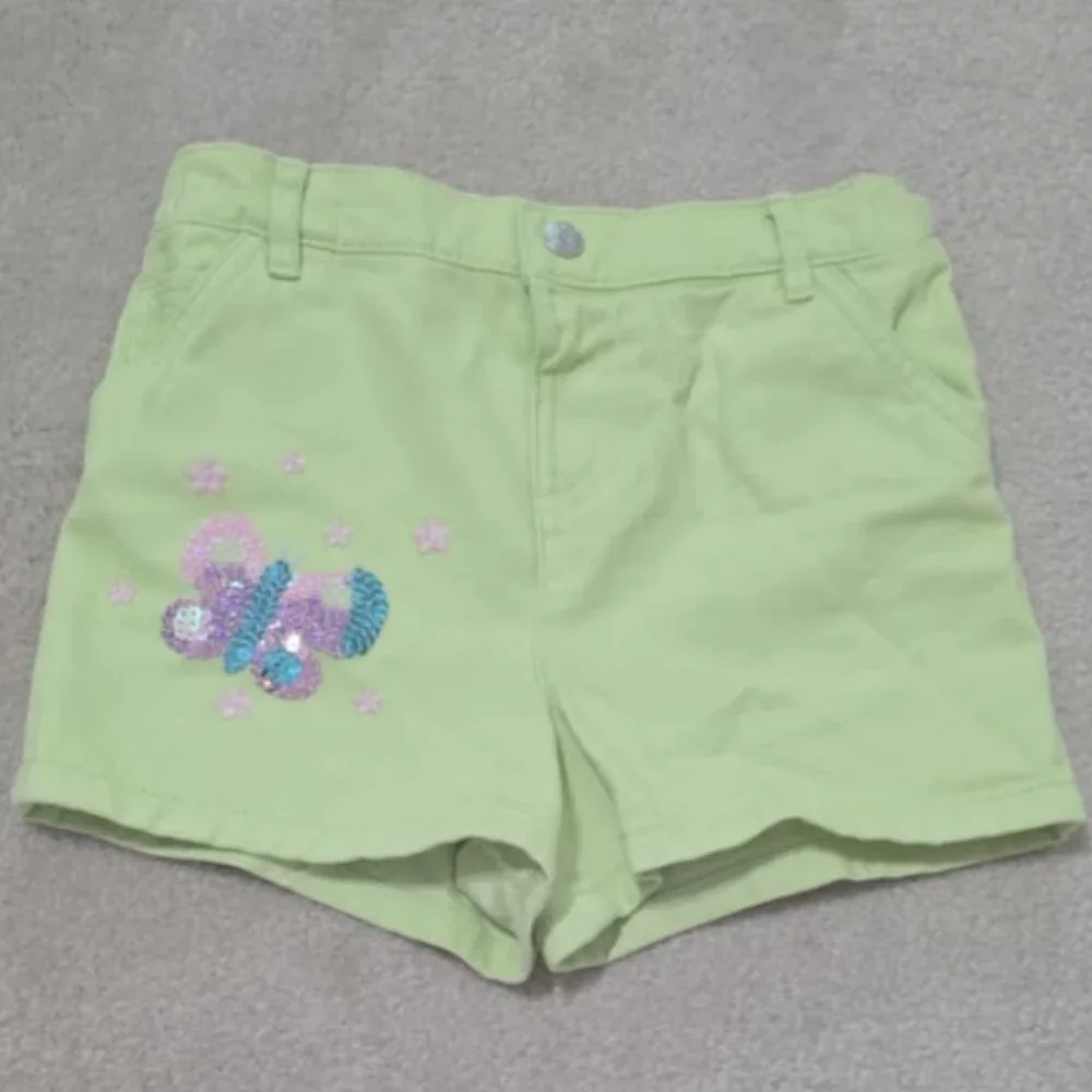 🌷💚Tu Pale Denim Crochet Pocket Shorts (NWoT) (5-6yrs)🌷💚